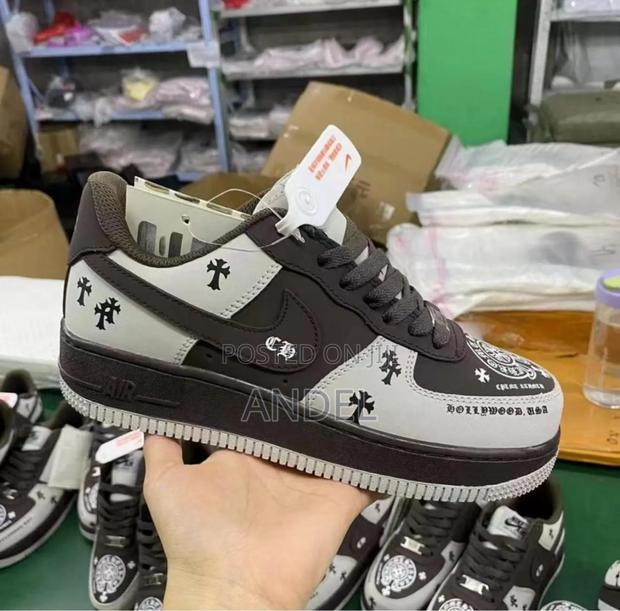 Quality Sneaker photo 2