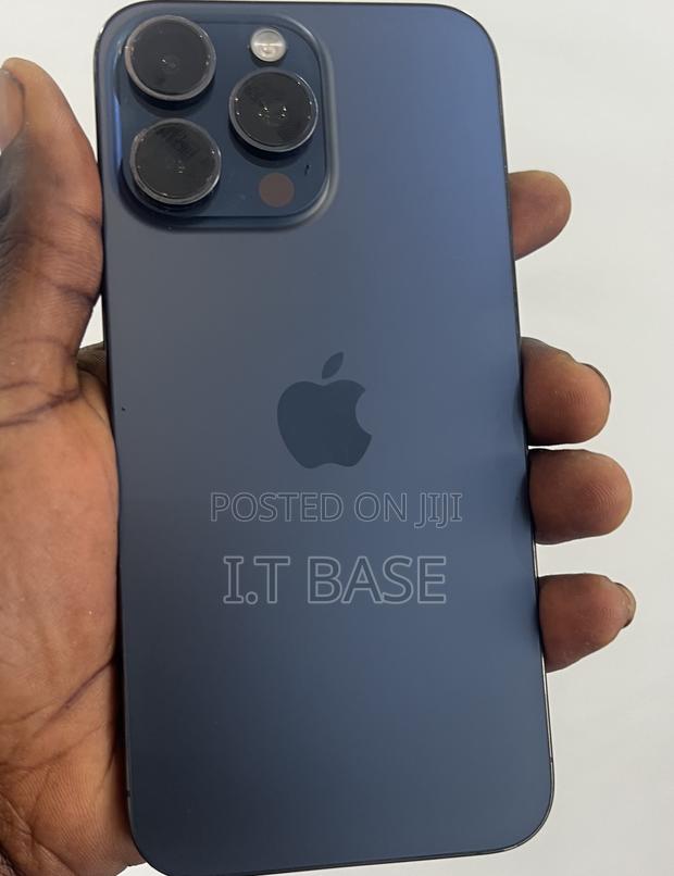 Apple iPhone 15 Pro Max 512 GB Blue photo 2