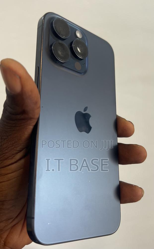 Apple iPhone 15 Pro Max 512 GB Blue photo 4