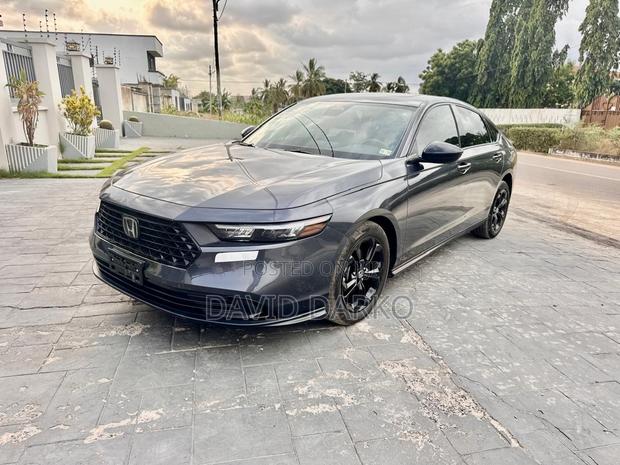 Honda Accord SE CVT 2025 Gray photo 3