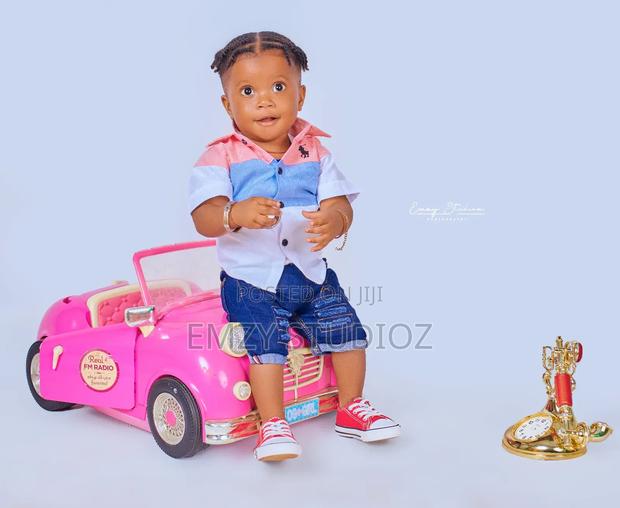 Professional Photography Studio photo 14