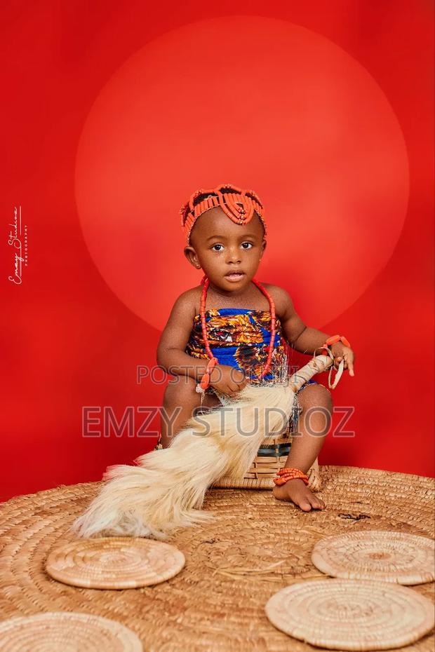 Professional Photography Studio photo 8