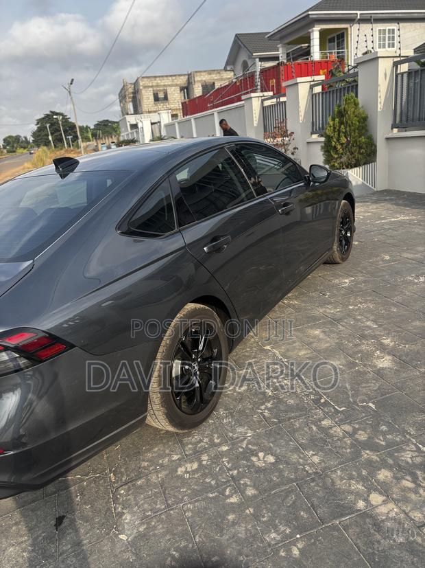Honda Accord SE CVT 2025 Gray photo 18