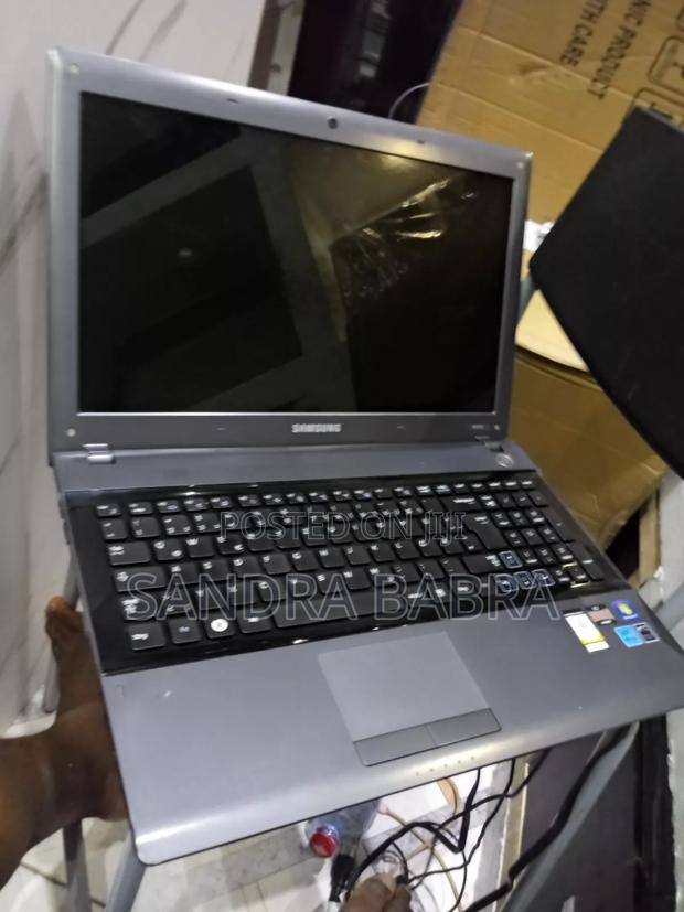 New Laptop Samsung RV515 4GB AMD HDD 320GB photo 2