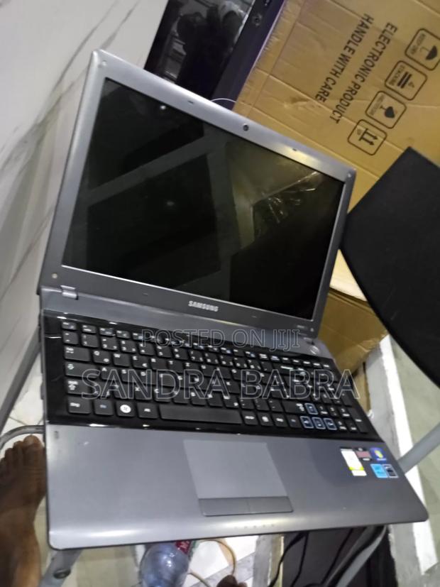 New Laptop Samsung RV515 4GB AMD HDD 320GB photo 4