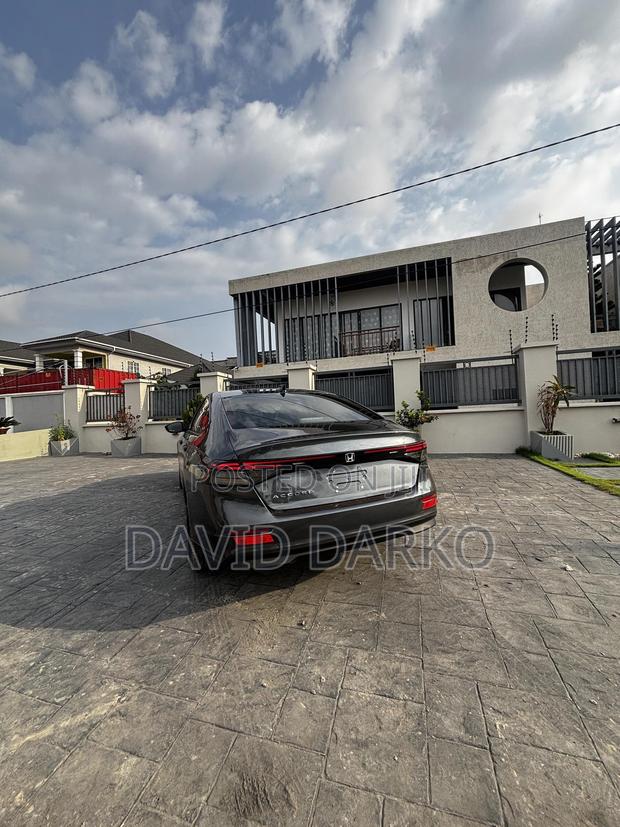 Honda Accord SE CVT 2025 Gray photo 11