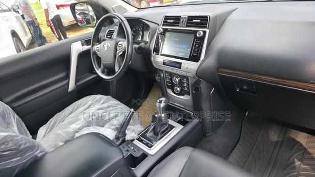 Toyota Land Cruiser Prado 3.0 190hp 2019 Black photo 5