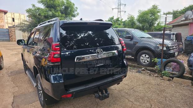 Toyota Land Cruiser Prado 3.0 190hp 2019 Black photo 14