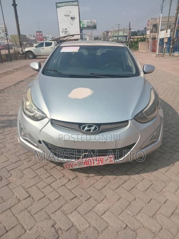 Hyundai Elantra Limited 4dr Sedan (1.8L 4cyl 6A) 2014 Silver
