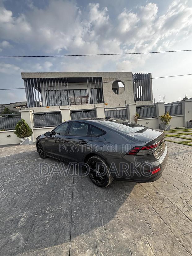 Honda Accord SE CVT 2025 Gray photo 10