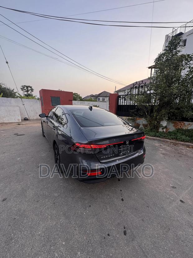 Honda Accord SE CVT 2025 Gray photo 13