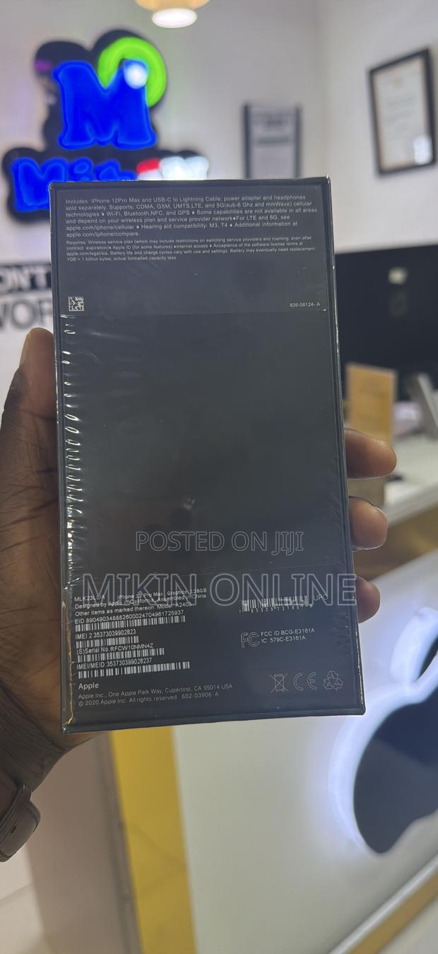 Apple iPhone 12 Pro Max 128 GB photo 2