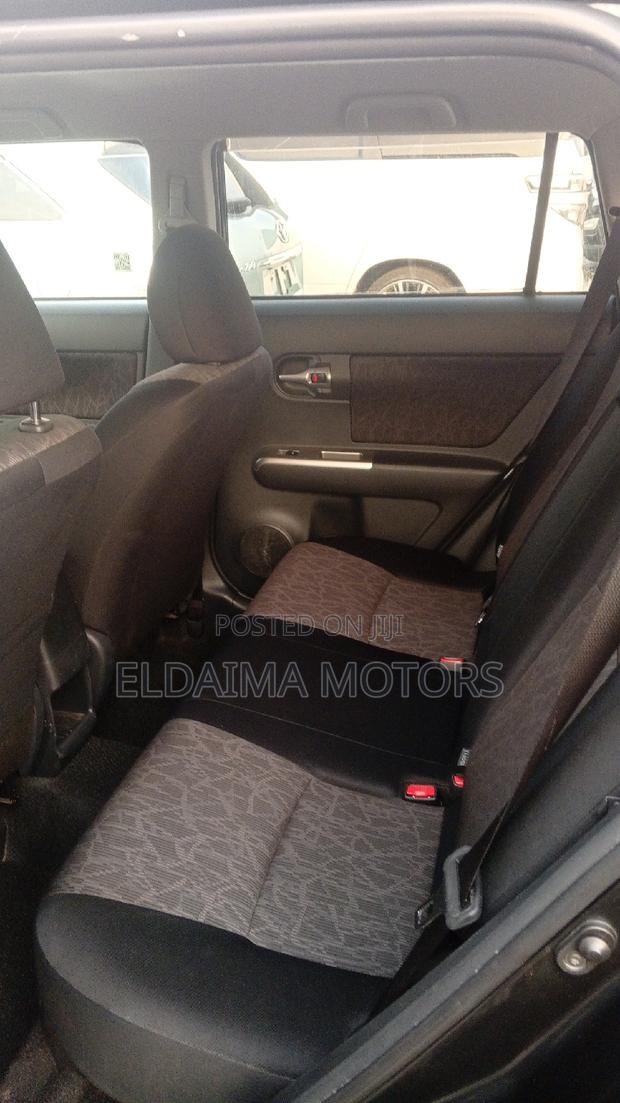 Toyota Corolla Rumion Hatchback 1.5 FWD 2012 Black photo 7