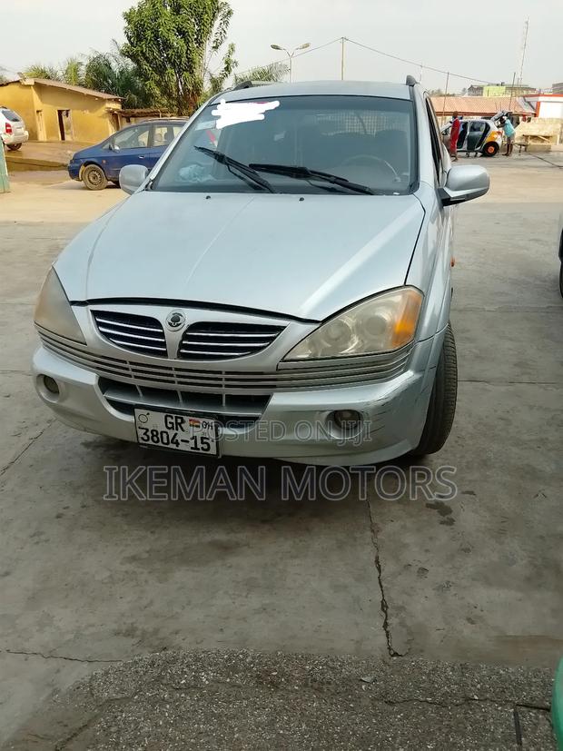 SsangYong Kyron 2.0D Automatic 2010 Silver