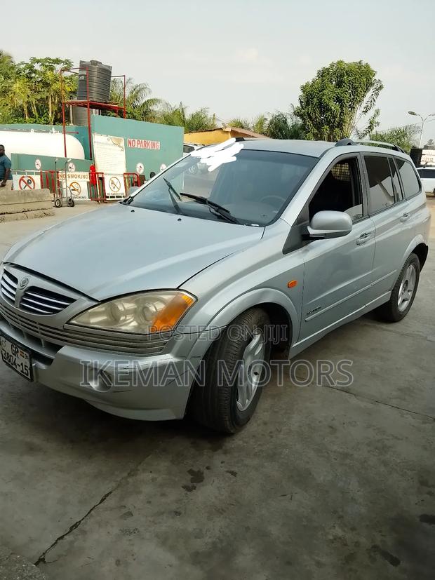 SsangYong Kyron 2.0D Automatic 2010 Silver