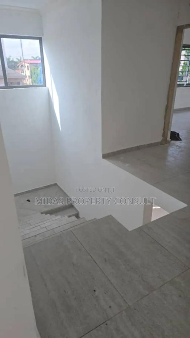 4bdrm House in West Trassaco, Ashaley Botwe for sale photo 5