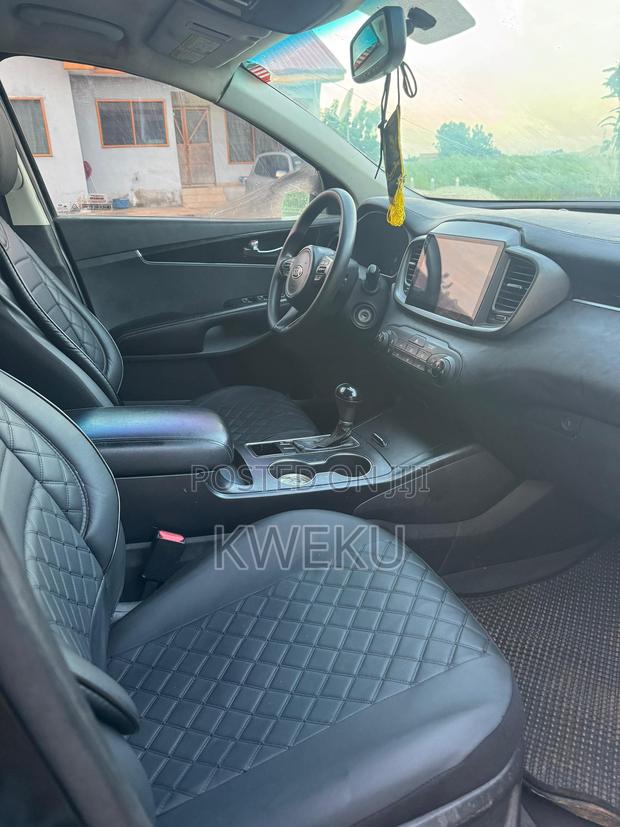 Kia Sorento 2.4L LX AWD 2017 Black photo 4