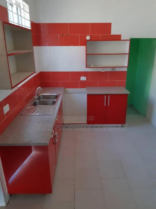 3bdrm House in Kwabenya for sale photo 3