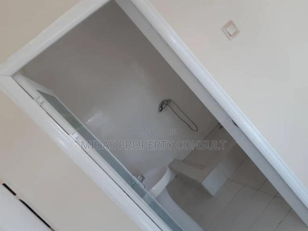 3bdrm House in Kwabenya for sale photo 12