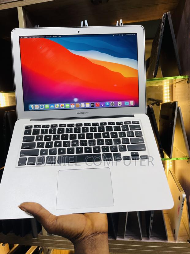 Laptop Apple MacBook Air 2014 8GB Intel Core i5 SSD 128GB photo 3