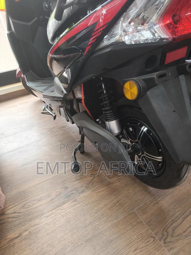 New Motorcycle 2025 Red photo 4