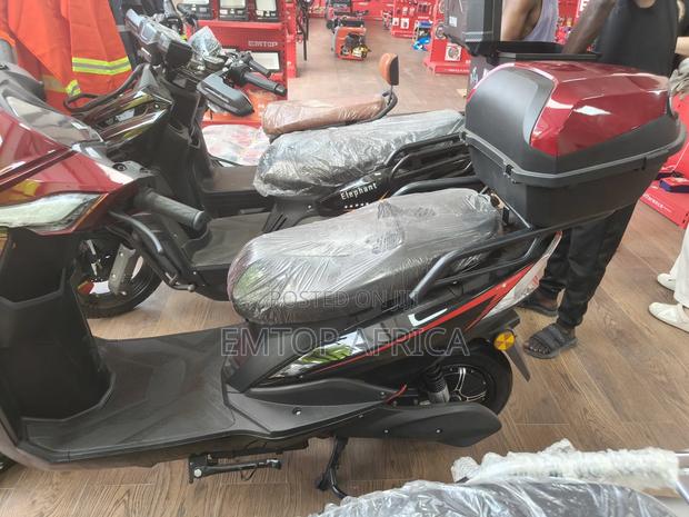 New Motorcycle 2025 Red photo 5