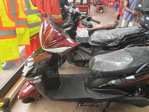 New Motorcycle 2025 Red photo 2