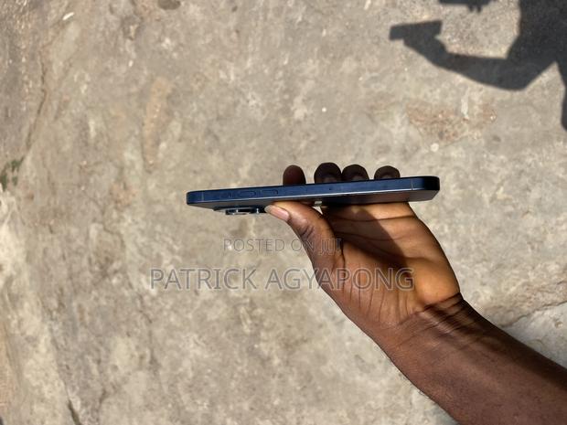 New Apple iPhone 15 Pro Max 256 GB Blue photo 4
