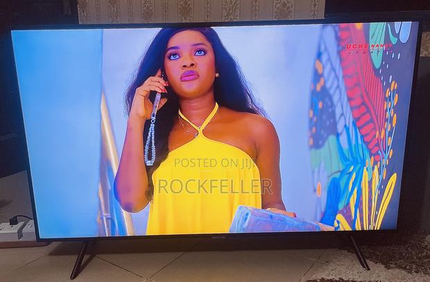 Uk Used Samsung Uhd Hdr Smart Full Digital 55 Inches photo 2