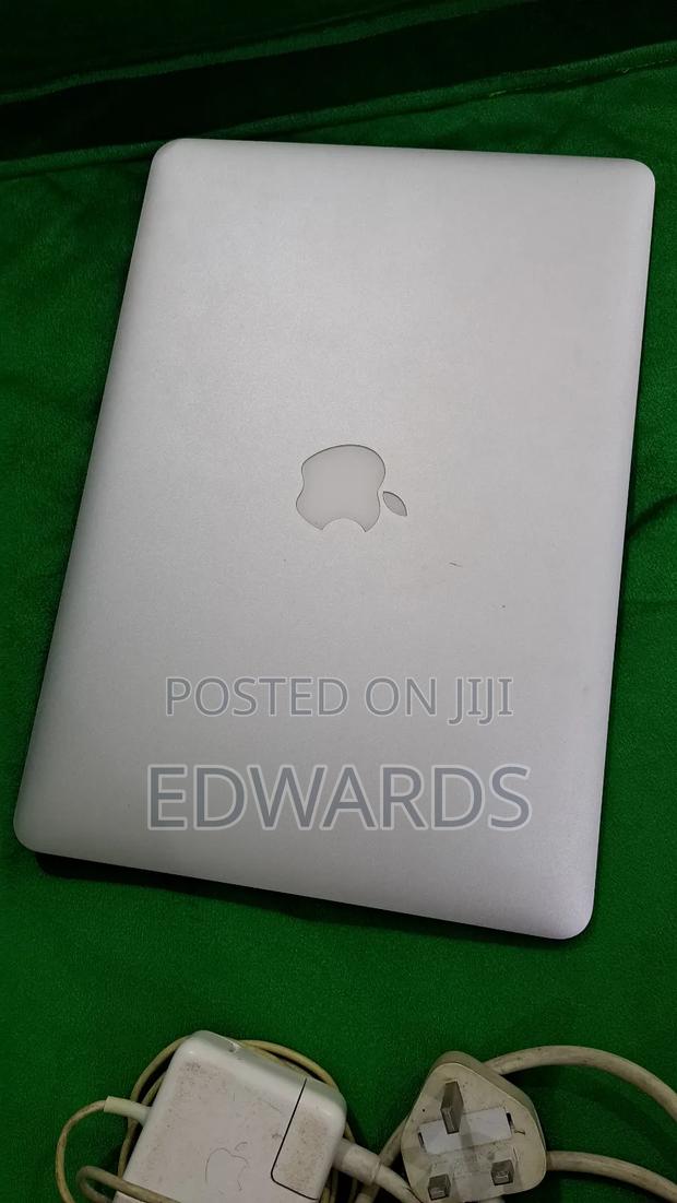 Laptop Apple MacBook Pro 2017 8GB Intel Core I5 HDD 128GB photo 2