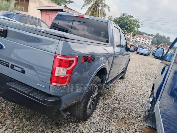 Ford F-150 2019 Gray