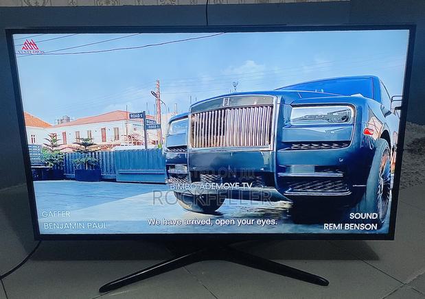 Uk Used Samsung Uhd HDR Smart Digital Satellite 40 Inches photo 19
