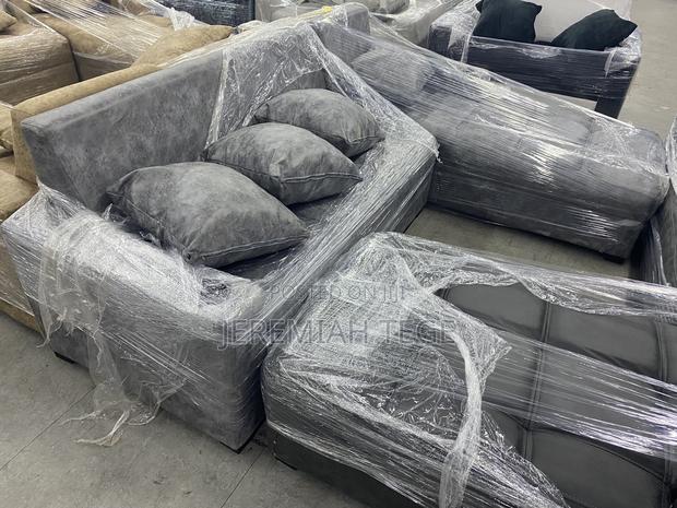 Quality Modern L-Shape Sofa With Cup photo 2