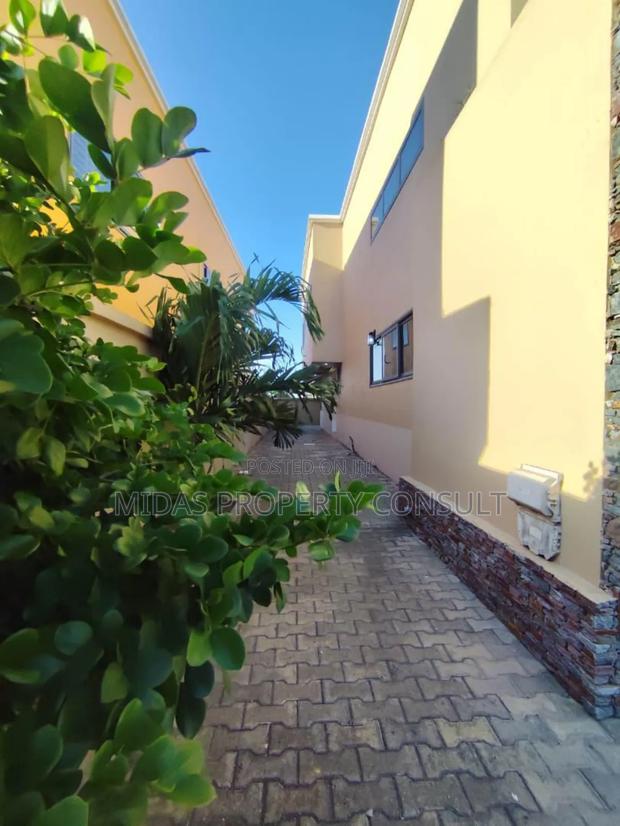 3bdrm House in Ashaley Botwe for sale photo 5
