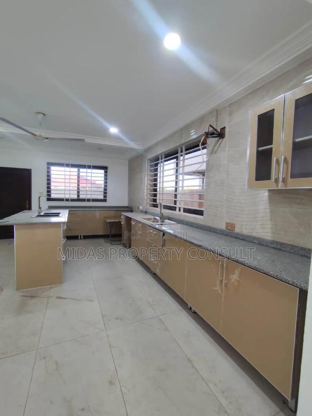 3bdrm House in Ashaley Botwe for sale photo 7