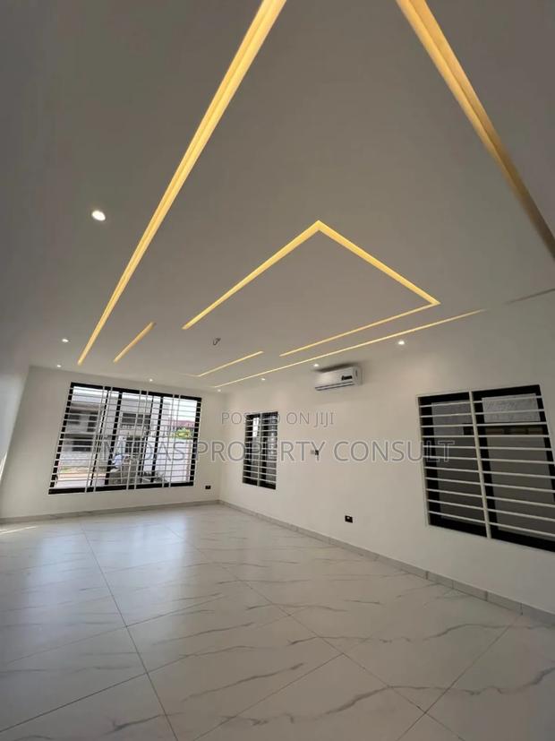 4bdrm House in East Legon Hills for sale photo 16