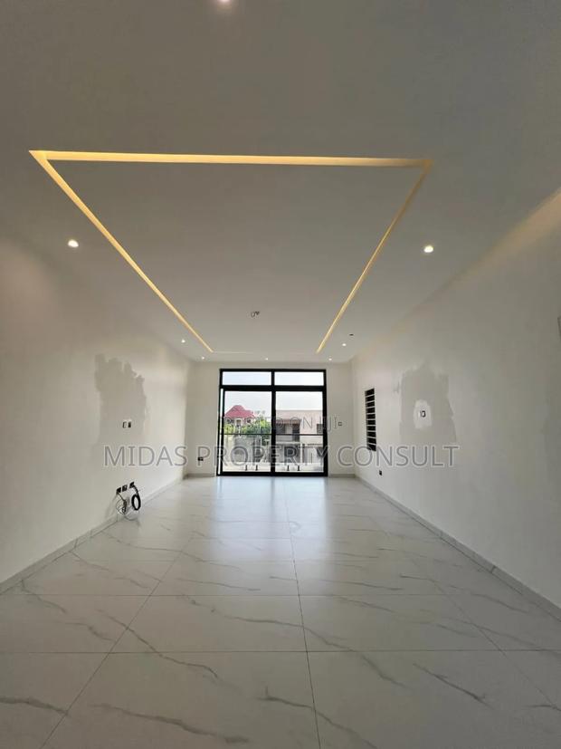 4bdrm House in East Legon Hills for sale photo 17