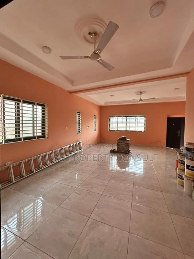 4bdrm House in Tseaddo for rent photo 11
