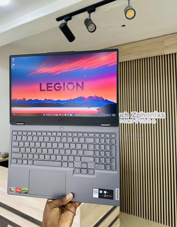 Laptop Lenovo Legion 5 16GB AMD Ryzen 7 SSD 512GB photo 3