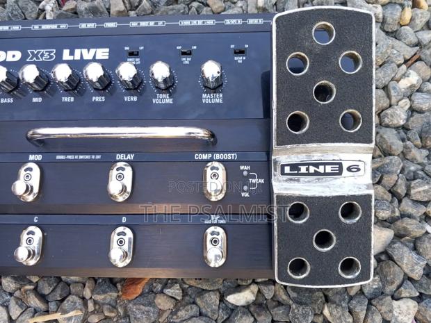 Line 6 Pod 3x Live Guitar Effect photo 2