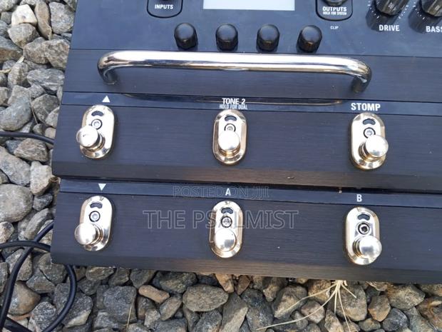 Line 6 Pod 3x Live Guitar Effect photo 6