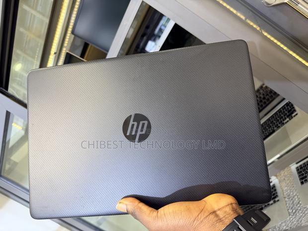 Laptop HP 15 4GB Intel Core i3 HDD 1T photo 3