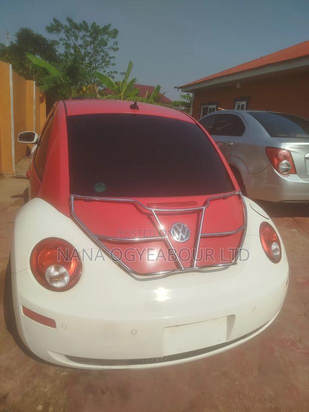 Volkswagen Beetle 2006 White