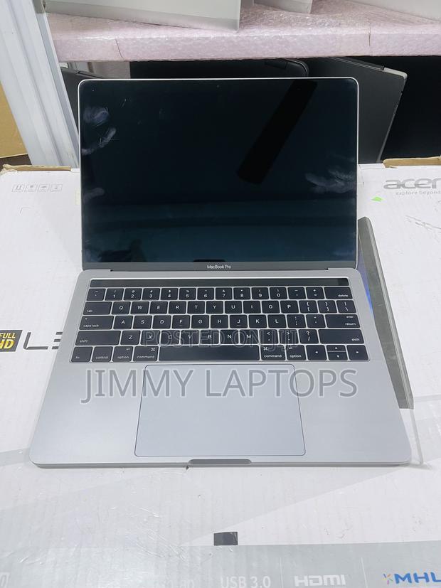 Laptop Apple MacBook Pro 2016 16GB Intel Core I7 SSD 256GB photo 4