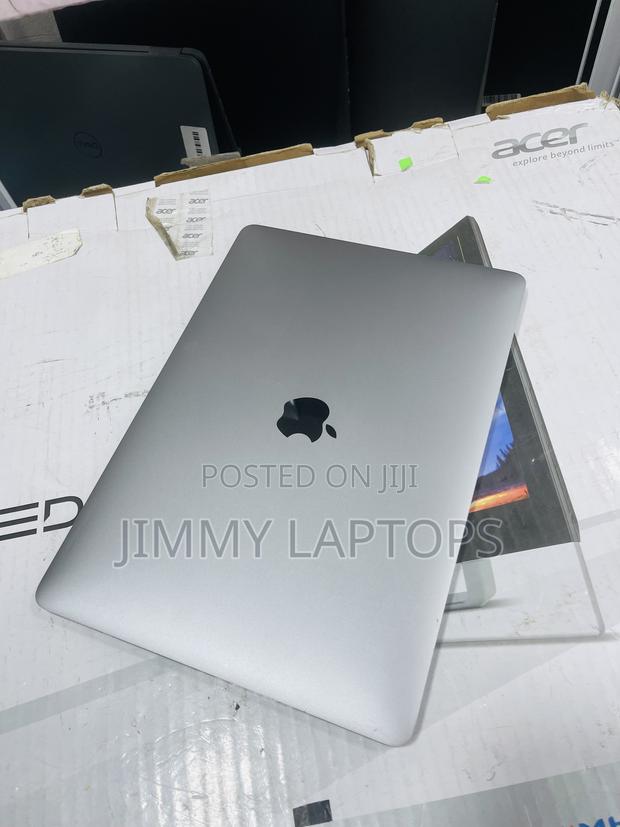 Laptop Apple MacBook Pro 2016 16GB Intel Core I7 SSD 256GB photo 6