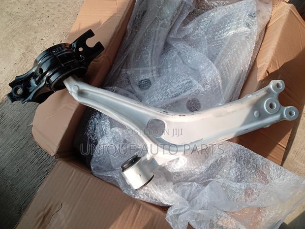 Lower Arm for Honda Accord photo 2