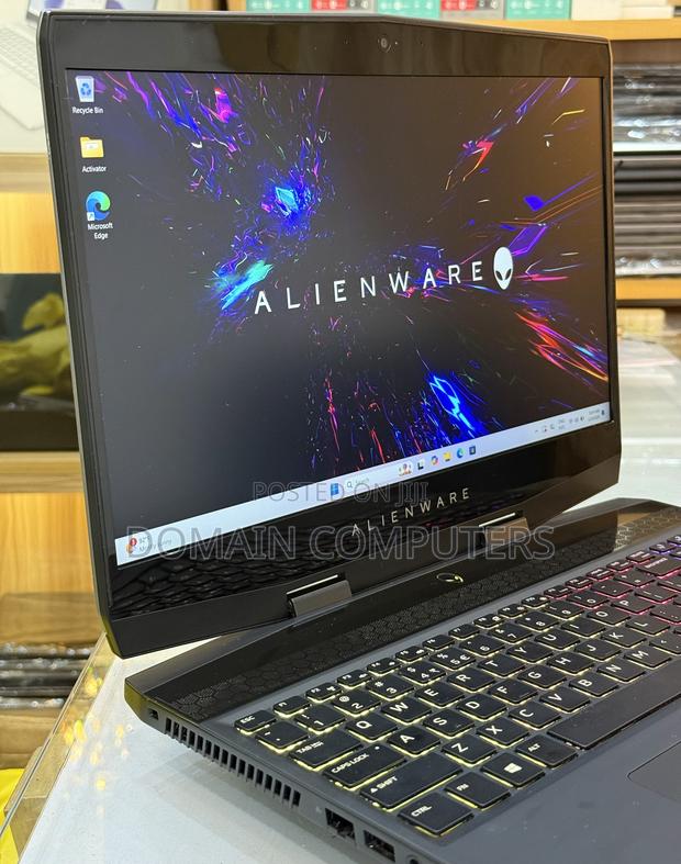 Laptop Alienware M15 R3 16GB Intel Core I7 SSD 512GB photo 6