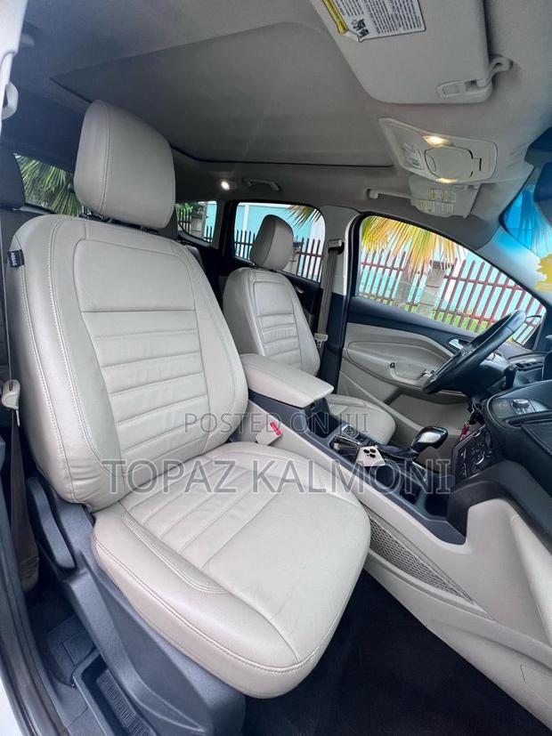 Ford Escape 2018 White