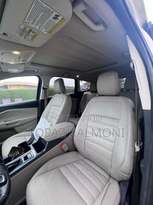 Ford Escape 2018 White