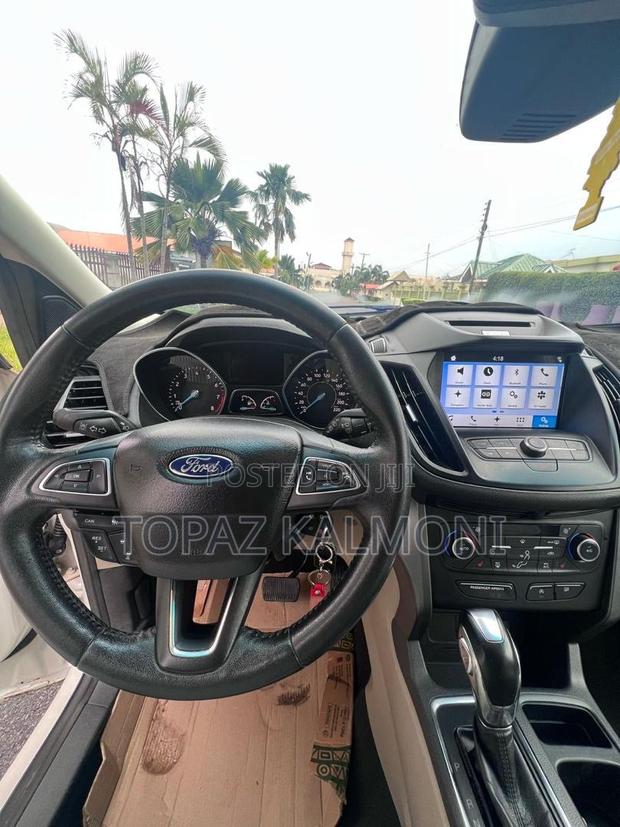 Ford Escape 2018 White